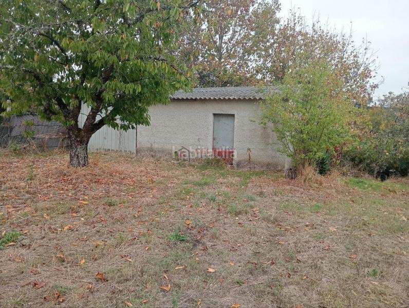 Foto a5042514-e259-48f4-b91e-35b3b6cc02e0. Terrain résidentiel dans San Cibrao das Viñas