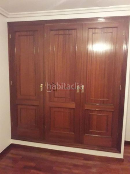 Foto d6e31066-fa82-4396-b9b8-f911b1736613. Flat with heating parking in Maceda