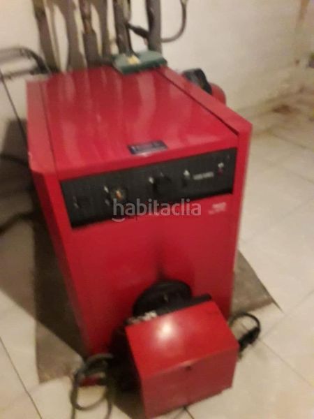 Foto f26ec330-a68f-4c2b-9d8f-f2ed86b2eaef. Flat with heating parking in Maceda