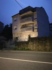 Piso en Maceda