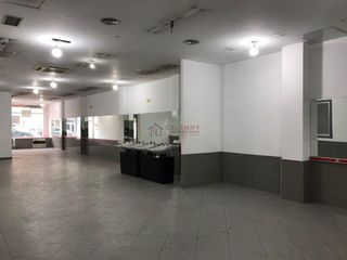 Local Comercial a CALLE CORUÑA