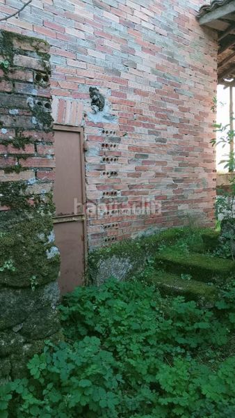 Foto 17a9ea32-40fb-4cca-8350-e96b1aa94265. Casa amb calefacció a Pereiro de Aguiar (O)