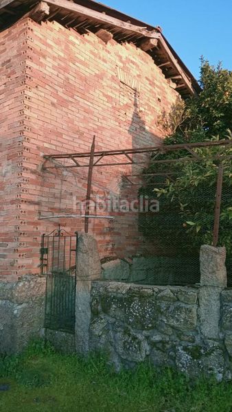 Foto 2d326546-7e05-4900-bd17-f9bfa9e81650. Casa amb calefacció a Pereiro de Aguiar (O)