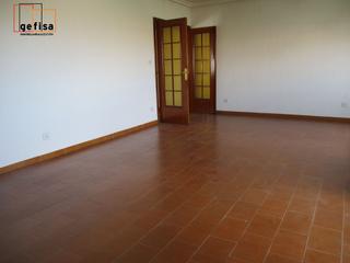 Pis a Valdepeñas. Piso en venta en paseo de la estación, 4 dormitorios.