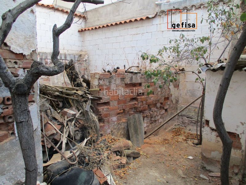 Foto 139e7f6a-f967-4d38-bf3c-fb40dcc370c9. Casa amb aparcament a Valdepeñas