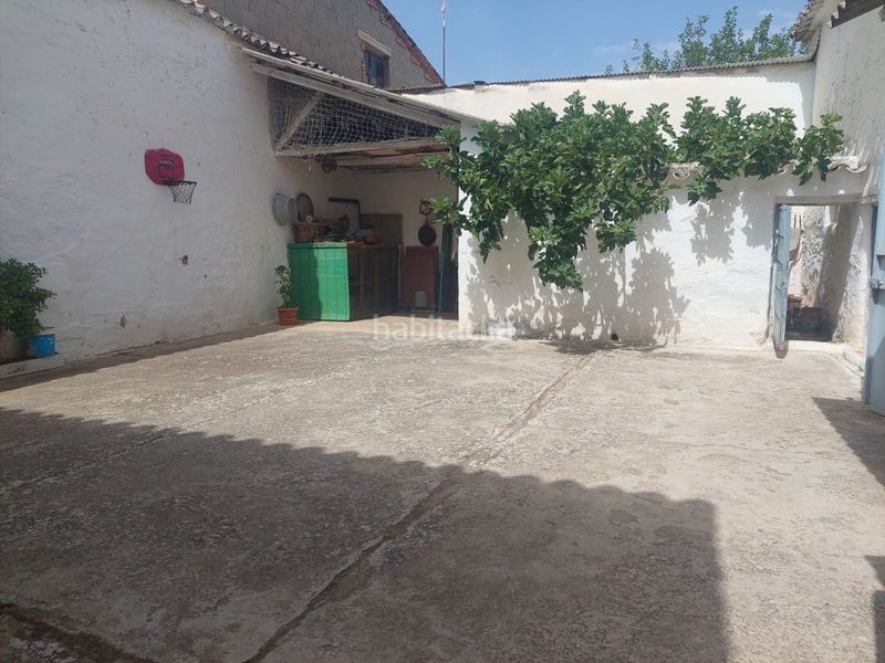 Foto 7aeae800-9ba0-40f5-a9cb-9e4c3f7af852. Casa amb calefacció aparcament a Valdepeñas