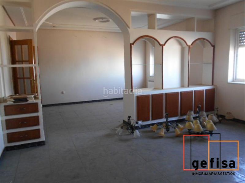 Foto 0da94fae-5752-4f39-bf7b-2251dbc0ceaa. Capannone industriale in Valdepeñas