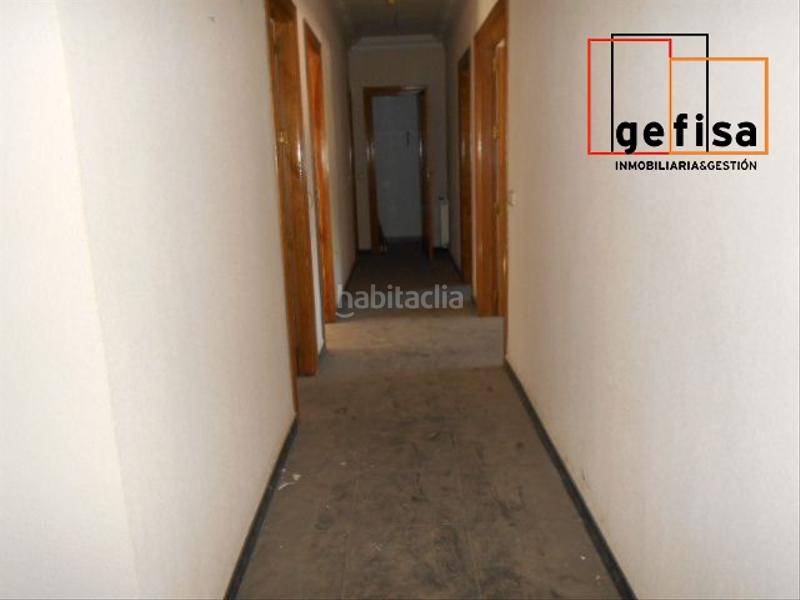 Foto 1566e6db-c579-4a15-979e-0eb29135ec3b. Capannone industriale in Valdepeñas