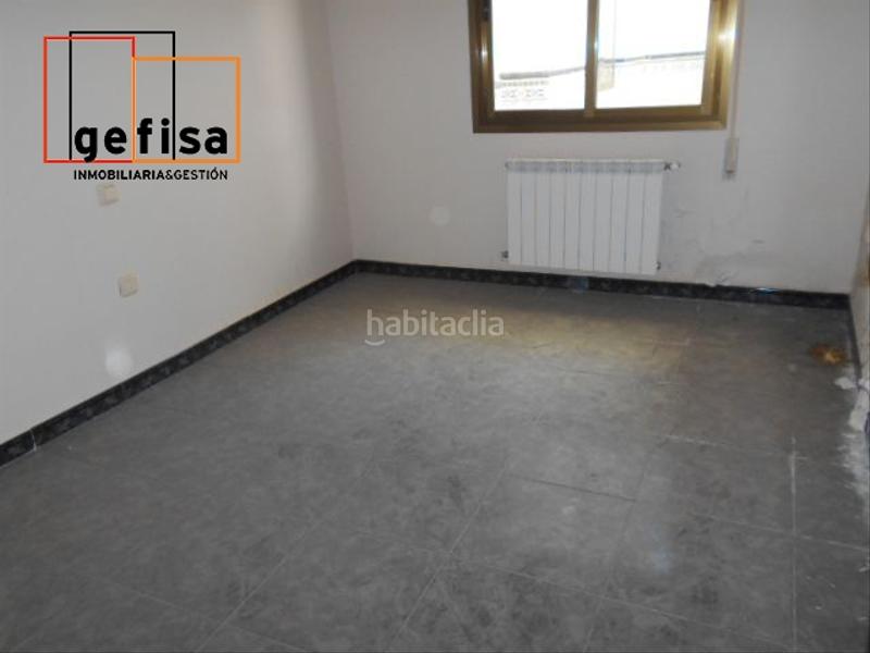 Foto 66676ee6-aa84-421c-b2dc-62b1e6d7f69e. Capannone industriale in Valdepeñas