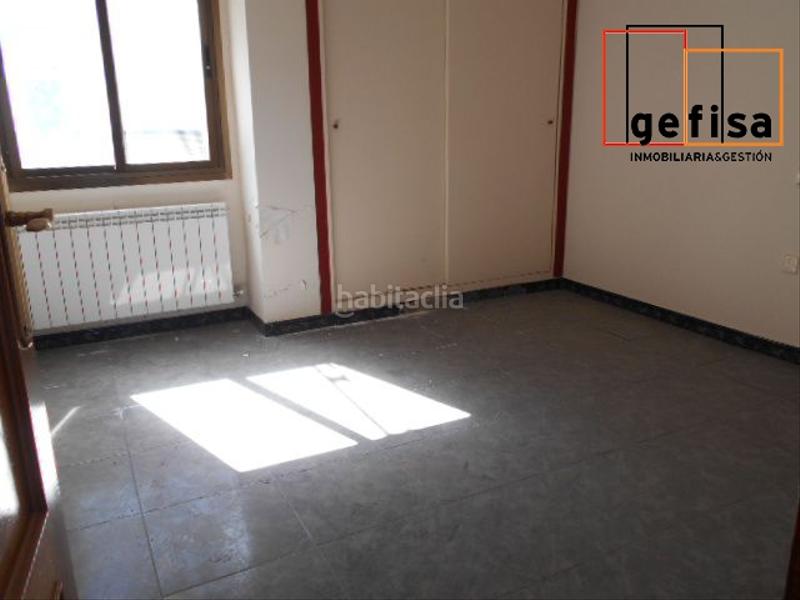 Foto d724226b-c9a5-447b-b303-09961e3a7897. Capannone industriale in Valdepeñas