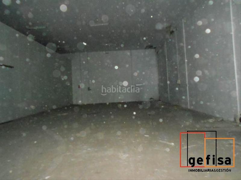 Foto ddbcc4a1-18cc-4f1b-810a-70ba8f1a0b62. Capannone industriale in Valdepeñas