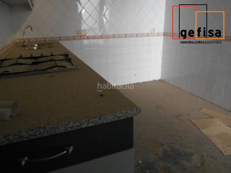 Foto ed1bd0a5-b9a9-47cc-ab2f-3b8ecd3917c2. Capannone industriale in Valdepeñas