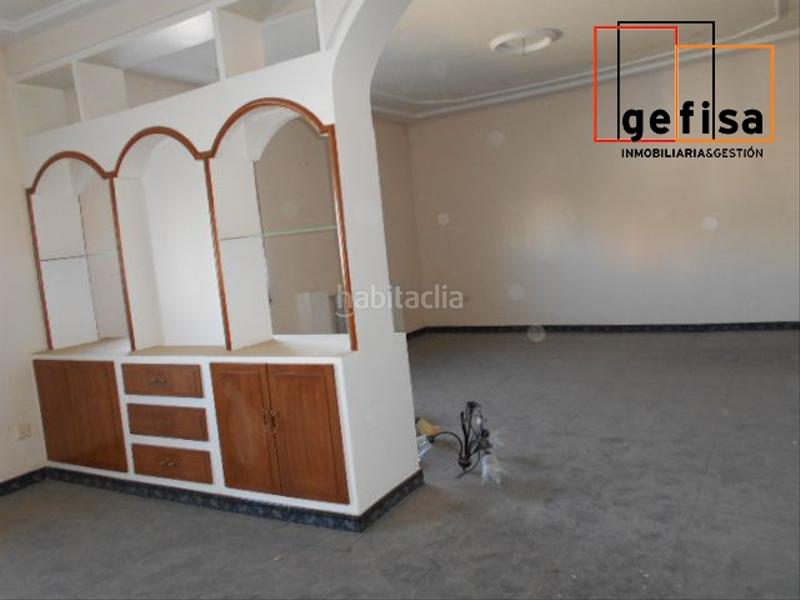 Foto f3e73a7e-059d-4495-999e-b8dda239927e. Capannone industriale in Valdepeñas