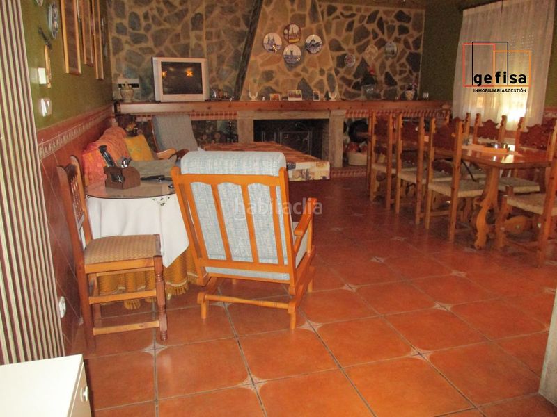 Foto 318a5499-b027-4f15-9f43-165b24429988. Casa amb calefacció aparcament a Valdepeñas