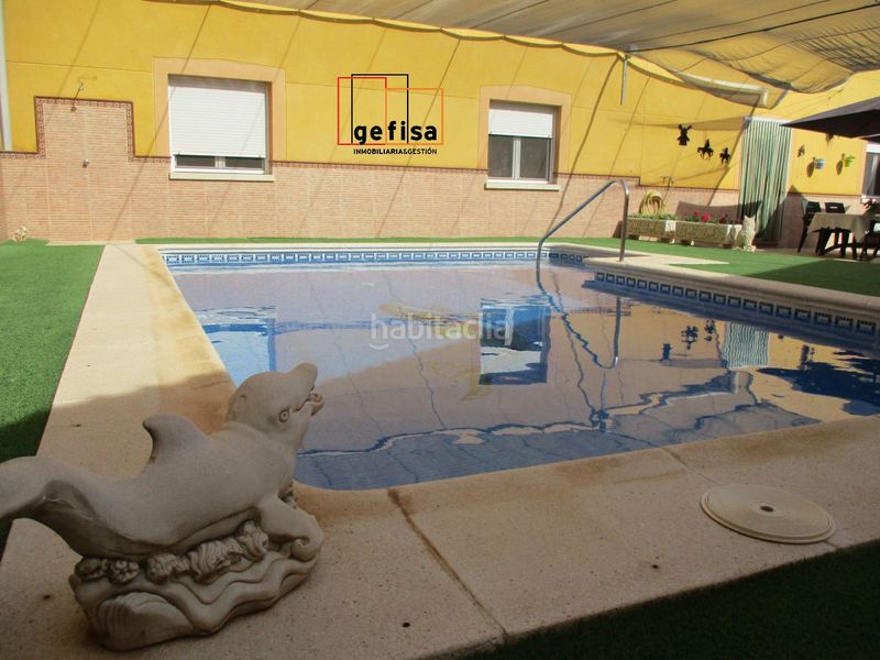Foto 6b44384b-973d-4908-9fa0-68ebfe05046d. Casa amb calefacció aparcament a Valdepeñas