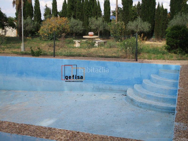 Foto 4fc95cb4-26ae-4b09-a4e5-b269203cf4cb. Xalet amb aparcament piscina a Valdepeñas