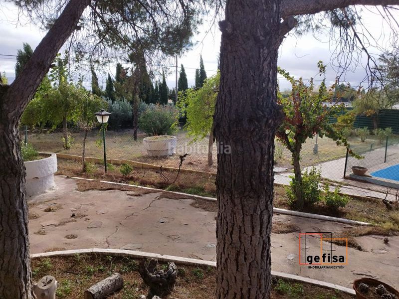 Foto 73a2ff44-59cc-44d7-8bf3-dafc84676137. Xalet amb aparcament piscina a Valdepeñas