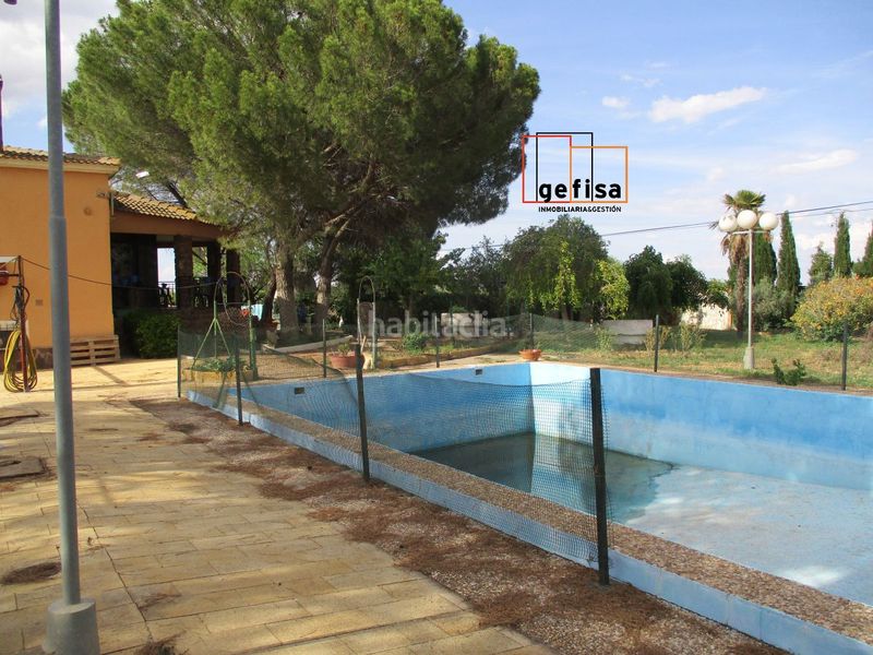 Foto f7bd7b83-60d4-4fb8-a5c0-3838c1a29359. Xalet amb aparcament piscina a Valdepeñas