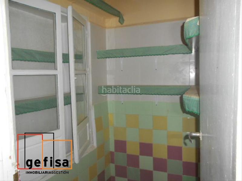 Foto 086d2071-de83-44e9-95e1-7ec67df3ebcd. Casa amb calefacció a Valdepeñas