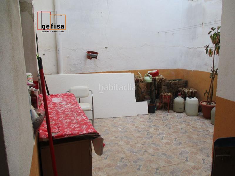 Foto 7b23ef0f-3be3-437e-88f2-eb7147488173. Casa amb calefacció a Valdepeñas