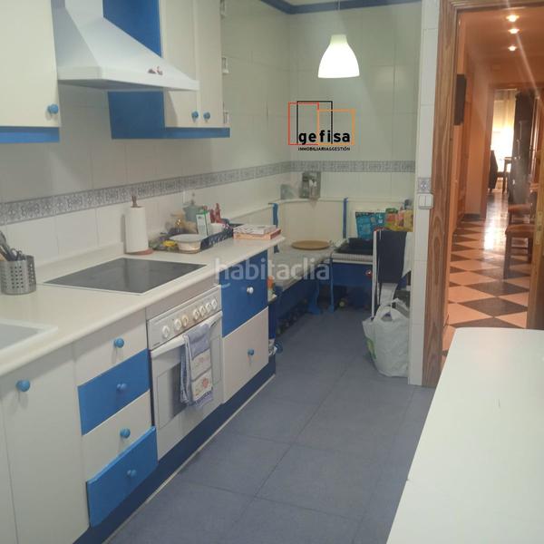 Foto d502fe43-82e8-4426-a9f1-b347d06d7e15. Casa  en venta en convento, 3 dormitorios. en Valdepeñas