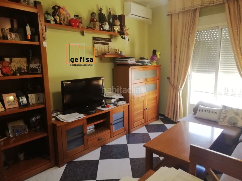 Foto ecd89c2a-fa00-4567-8886-8eead9619fe7. Casa amb calefacció aparcament a Valdepeñas