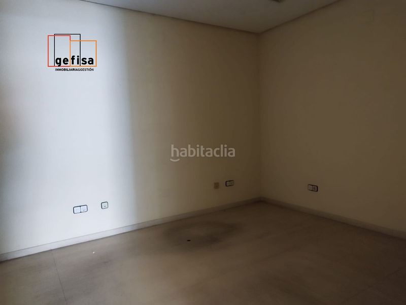 Foto 518e370a-71b0-46e6-a63c-77d5d2a0b74f. Local comercial a Valdepeñas