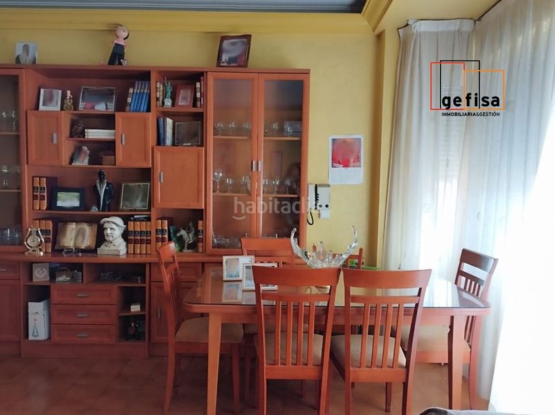 Foto 08af4d89-5133-439d-b0d6-e5bd418fdd67. Casa amb calefacció aparcament a Valdepeñas