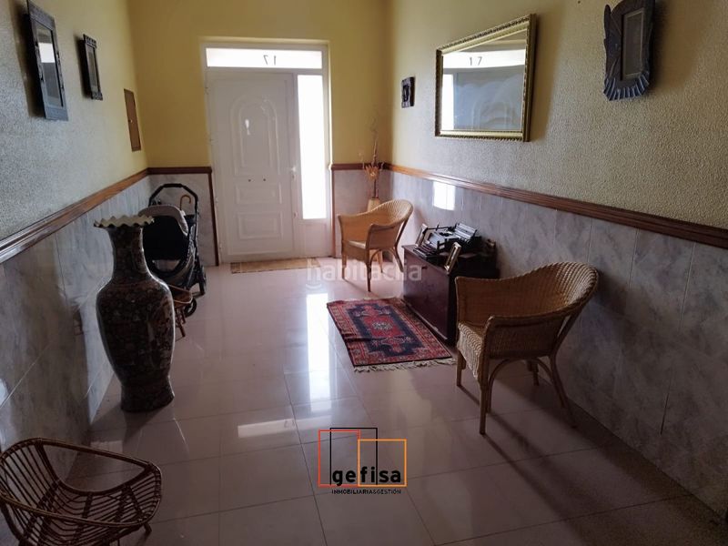 Foto 7b3f03ba-1dbc-4846-b48b-0a20b0d14524. Casa amb calefacció aparcament a Valdepeñas