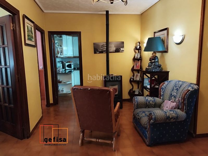 Foto d643c8b3-d2d5-4fdc-b713-7b677e8c4d3b. Casa amb calefacció aparcament a Valdepeñas