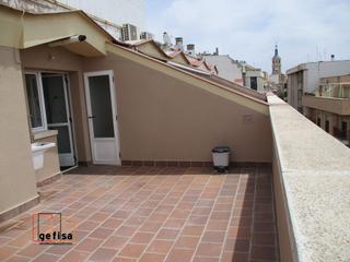 Attique à Valdepeñas. Atico en venta en centro, 3 dormitorios.