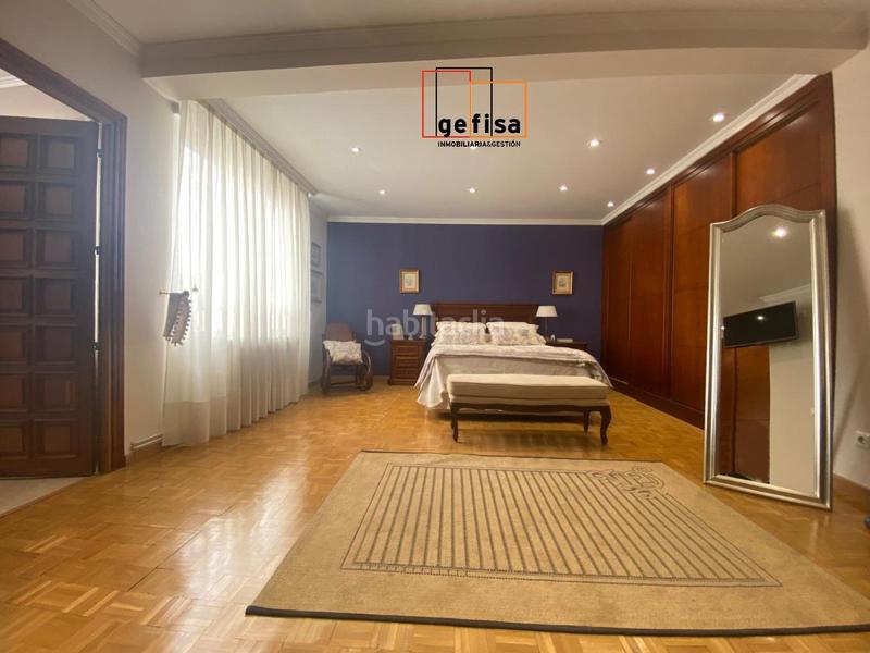 Foto 3a45937d-9af1-41e4-a29f-c9cd10eab4b3. Piso  en venta en centro, 4 dormitorios. en Valdepeñas