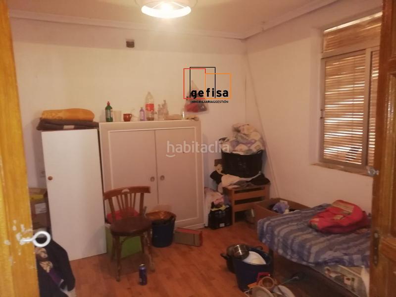 Foto d6ea66aa-35dc-457c-8083-addb5d51df02. Flat with parking in Valdepeñas