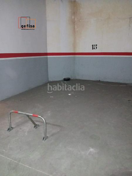 Foto 17c0909c-8e58-4ee2-96e2-cd09b9c5e2e1. Aparcament cotxe a Valdepeñas