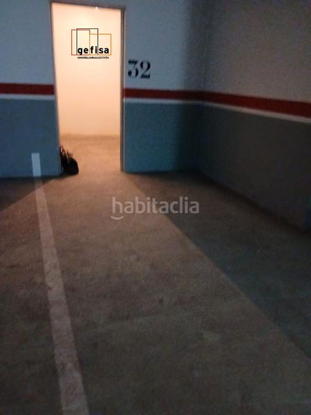 Foto e6d7ae97-5a5a-47ea-94b4-a14fee5fbc71. Aparcament cotxe a Valdepeñas