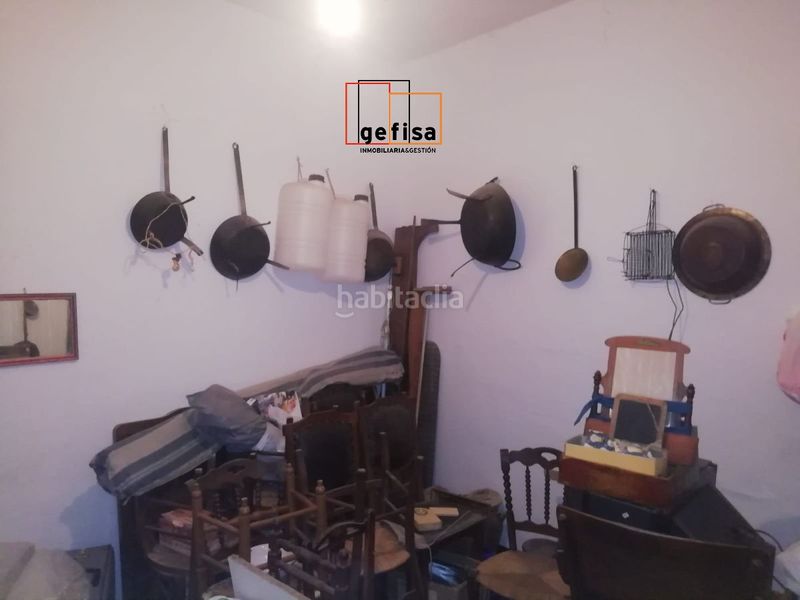 Foto f5f7c54f-0967-4827-866b-28c3812758ae. Casa a Valdepeñas
