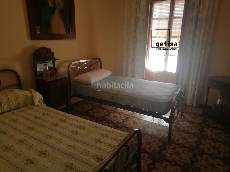 Foto f64aef39-bf39-48e7-9ff7-74a570b1fa57. Casa a Valdepeñas