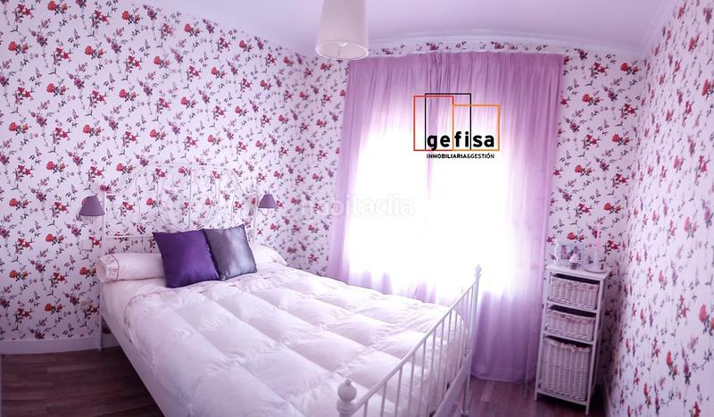 Foto 282417ec-71e8-4a25-91f4-e1412aa5cbb4. Chalet pareado en venta en sabeco, 4 dormitorios. en Valdepeñas