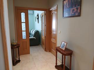 Maison à Valdepeñas. Casa en venta en virgen de la cabeza, 4 dormitorios.
