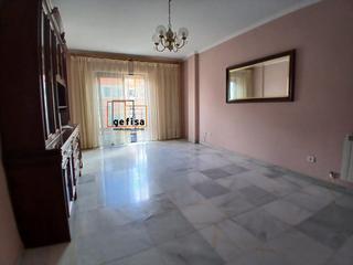 Pis a Valdepeñas. Piso en venta en centro, 3 dormitorios.