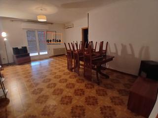 Pis  Pasaje maria auxiliadora. Piso en venta en centro, 3 dormitorios.