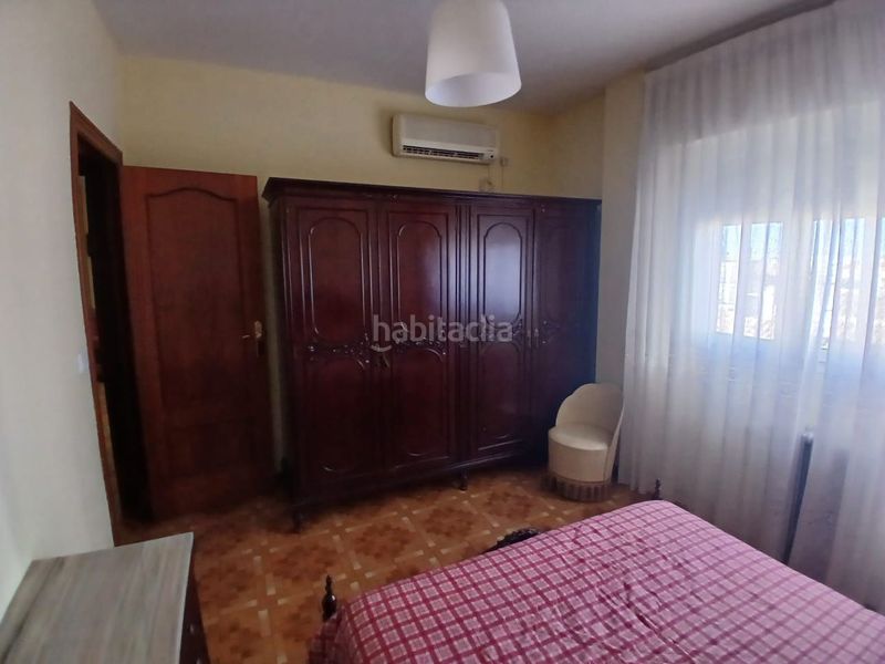 Foto 2dbab764-48a4-4172-a966-2a52d9551599. Flat with heating in Valdepeñas