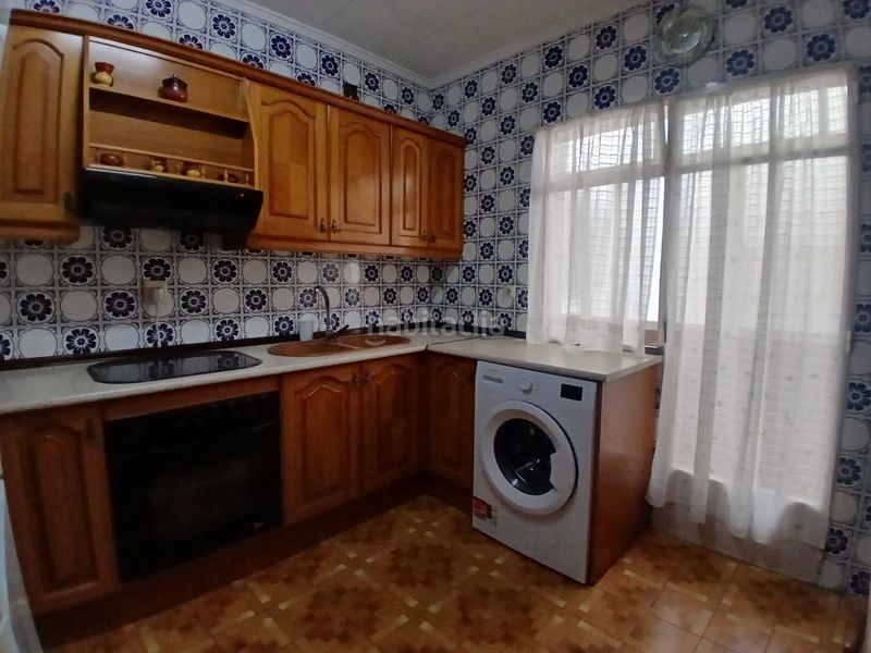 Foto 6686d7a2-ad96-49d4-bb7c-76b591d7c35c. Flat with heating in Valdepeñas