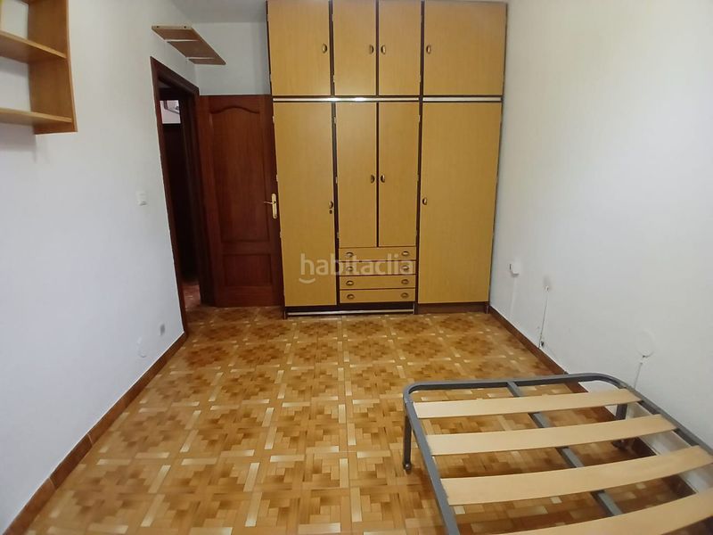 Foto 79f6e2da-4d11-4456-b56c-8889222d6c6c. Flat with heating in Valdepeñas