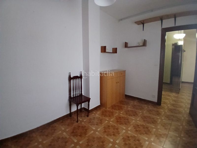 Foto e25884e7-69ac-4e87-b328-a3b5b9b4b269. Flat with heating in Valdepeñas