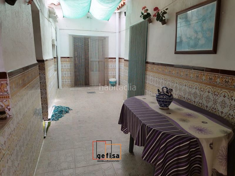 Foto 1937a8f5-586a-44df-abd2-bc9463413bc9. Casa a Valdepeñas