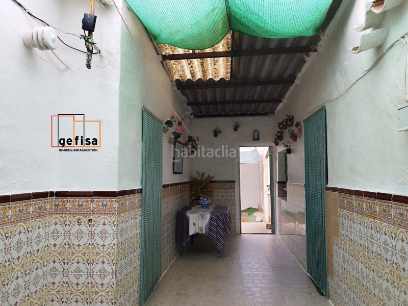 Foto c898cc8b-a5ba-4830-9cec-6781cde7a4c0. Casa a Valdepeñas