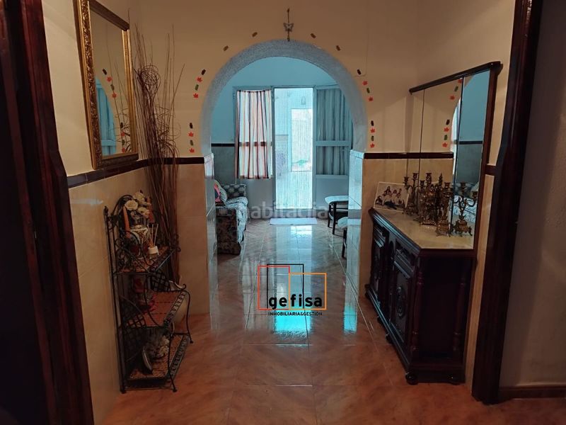 Foto cab3d1e3-5e6c-4733-9728-8c96806495f8. Casa a Valdepeñas