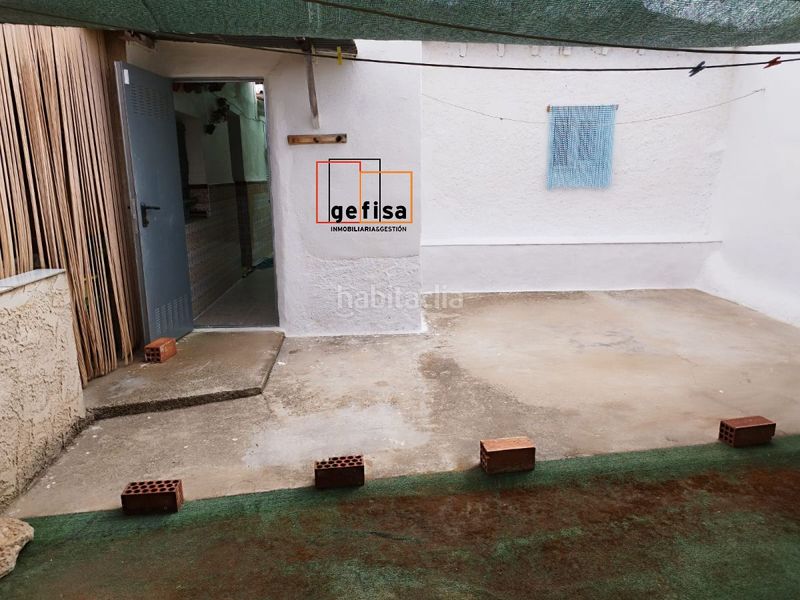 Foto cf81f176-bb4e-4b87-97c7-f400816f7da5. Casa a Valdepeñas