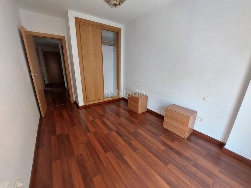 Foto f1dc2ba1-94ee-4ed4-9cc4-b584ac2affe3. Apartament amb calefacció a Valdepeñas